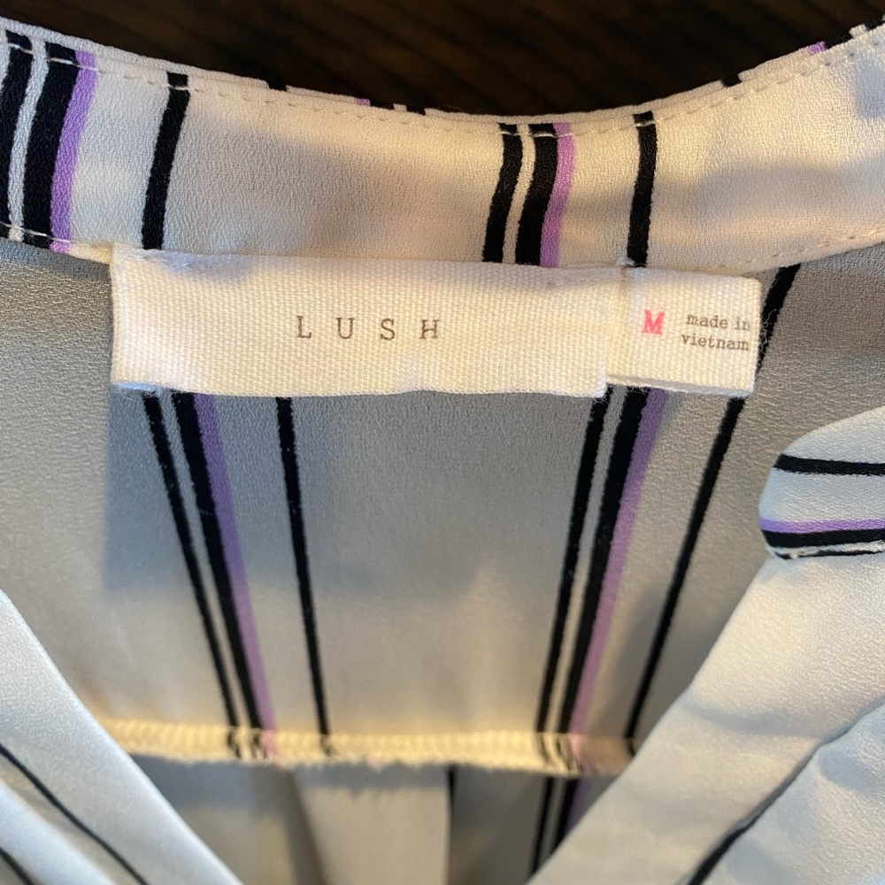 Lush blouse - Picture 4 of 6